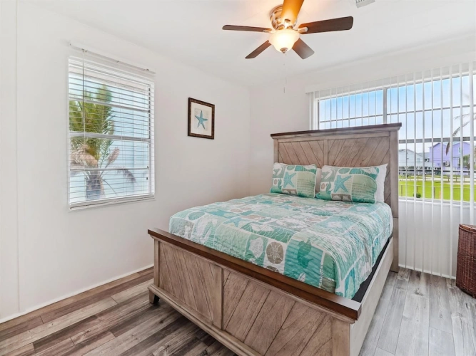 2 Bedrooms Cottage