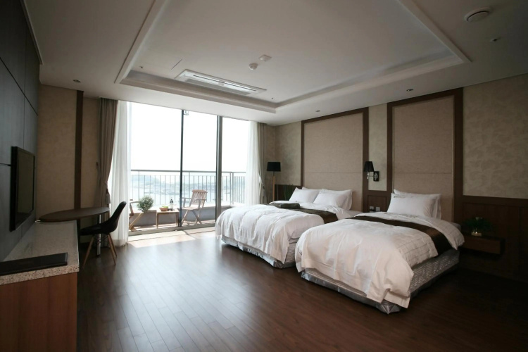 Benikea Hotel Yeosu