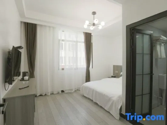 Standard Double room with view
