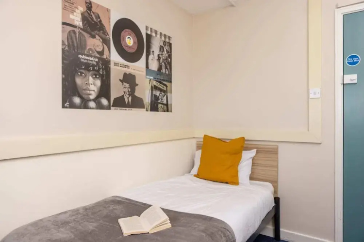 John Lester & Eddie Colman Courts - Campus Accommodation