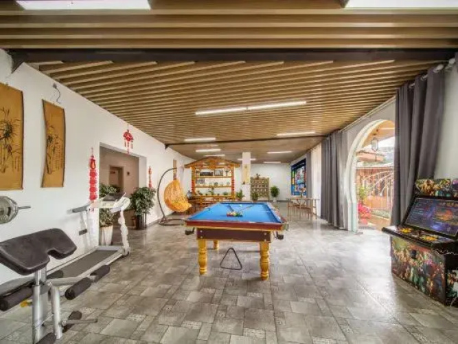 Shanshui Youming Hostel
