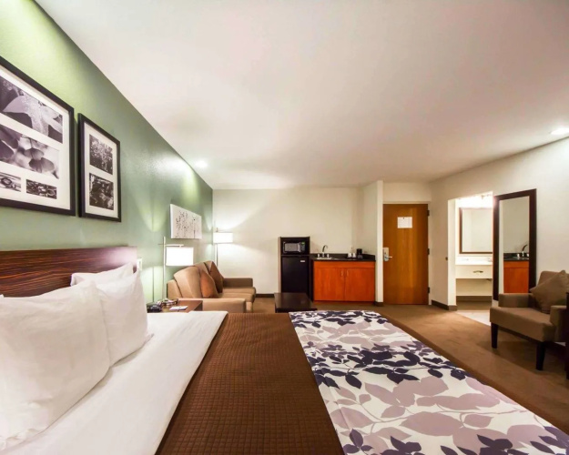 Sleep Inn & Suites Edmond near University