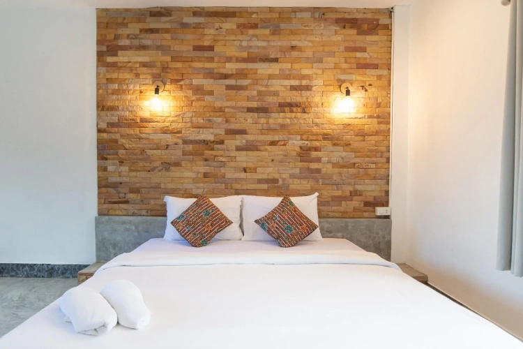 Standard Double Suite