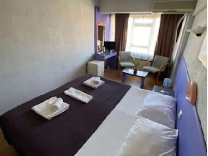 Classic Single room with city view