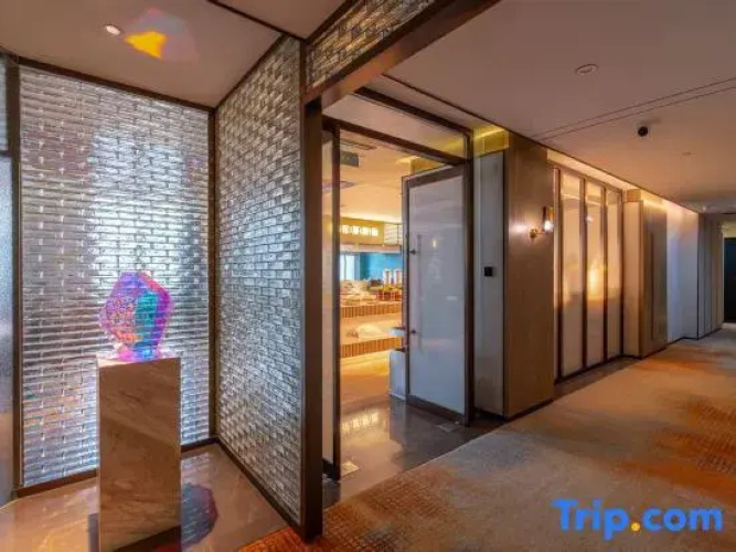 Starway Hotel (Baoding Passenger Transport Center, Yuhua East Road)