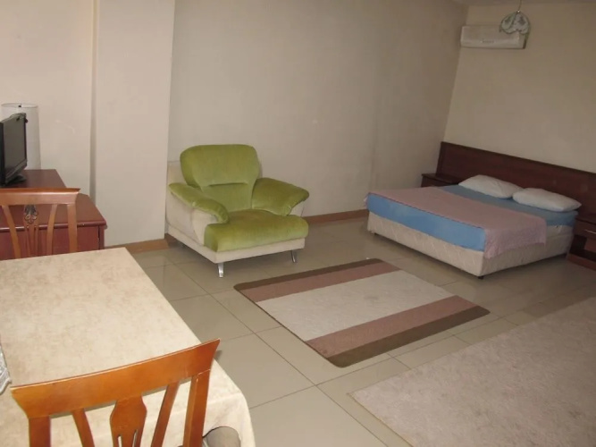 Zeus Apart Hotel