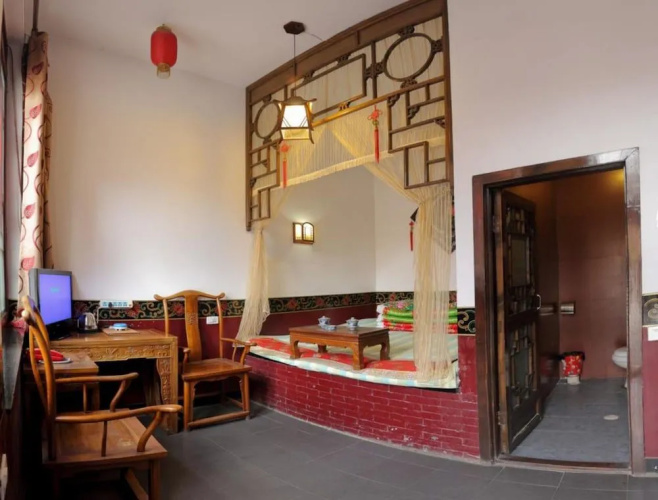 Pingyao Honghu Inn