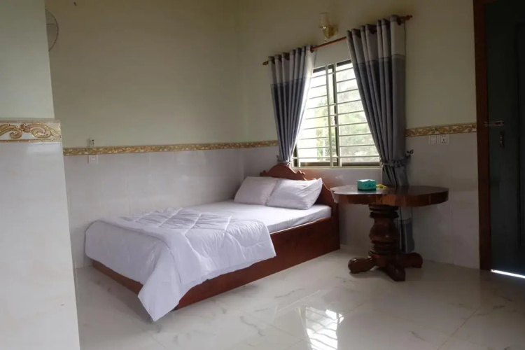 Hill Top Homestay