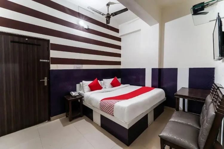 Classic Triple room