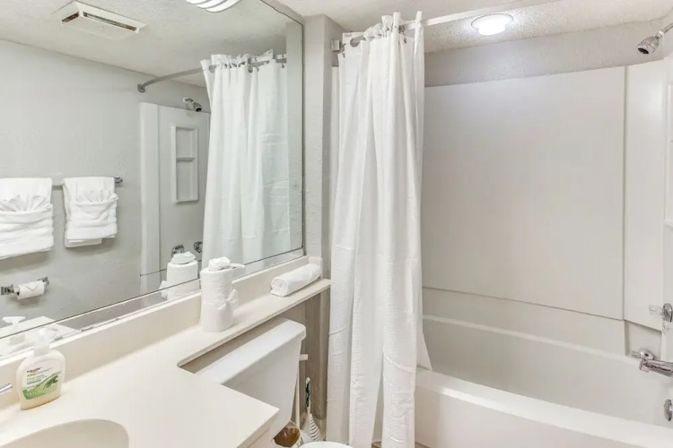 14th-floor Oceanfront Condo in Myrtle Beach!