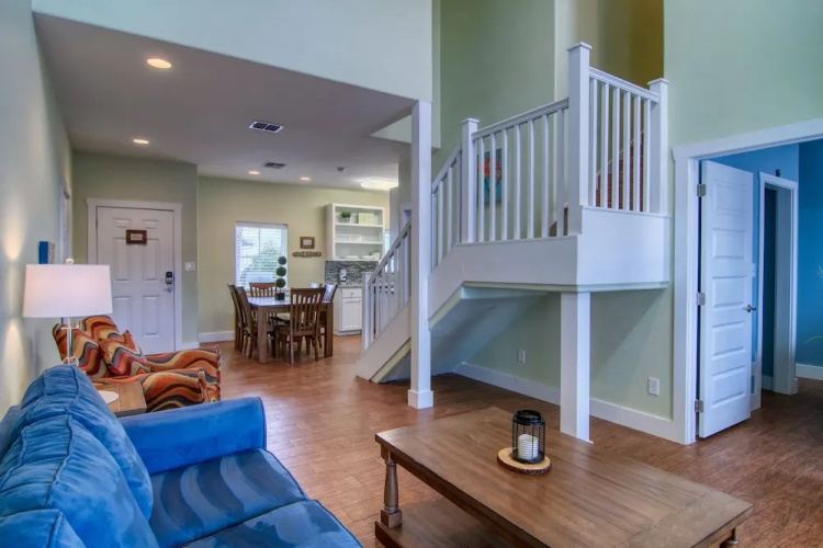 Conch Cottage 1 by RedAwning
