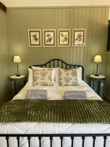 1 Bedroom Cottage