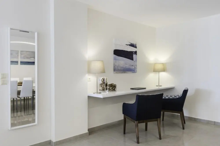 Athens Easy Stay