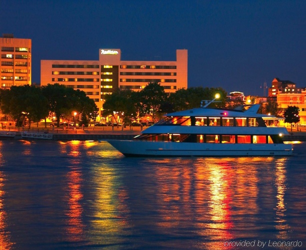 Radisson La Crosse photo 28