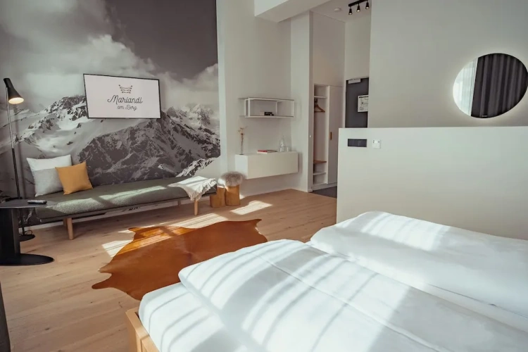 Classic Triple room