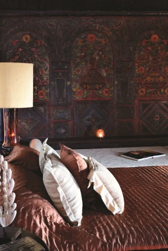 Grand room