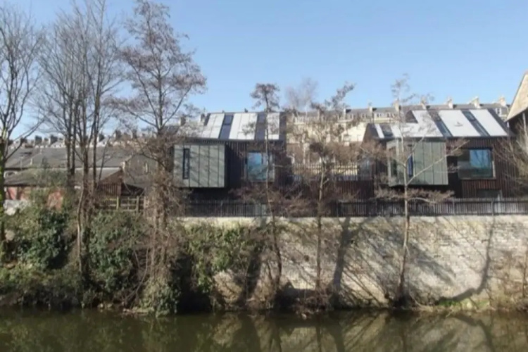 The Cliffside Loft - Distinctly Modern 3Bdr Riverside Home