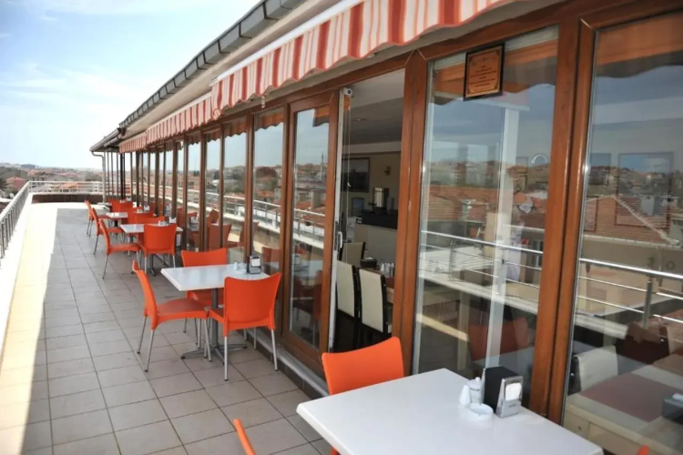 Saray Hotel
