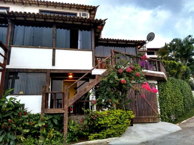 3 Bedrooms Cottage