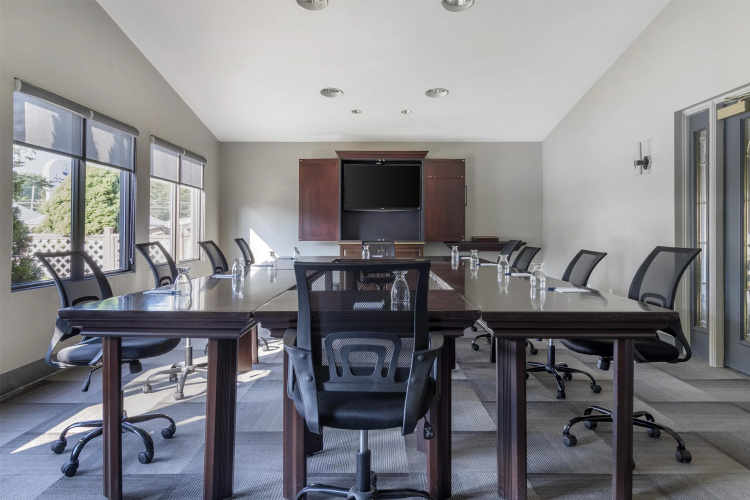 Dannys Hotel Suites, Surestay Collection By Best Western photo 18