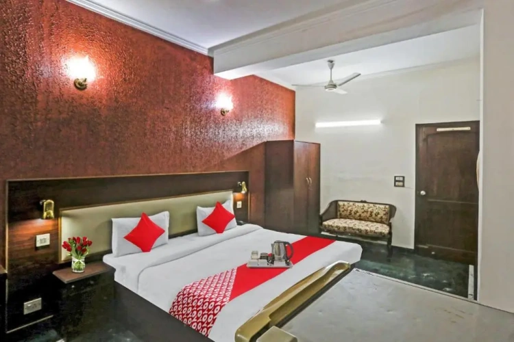 Classic Triple room