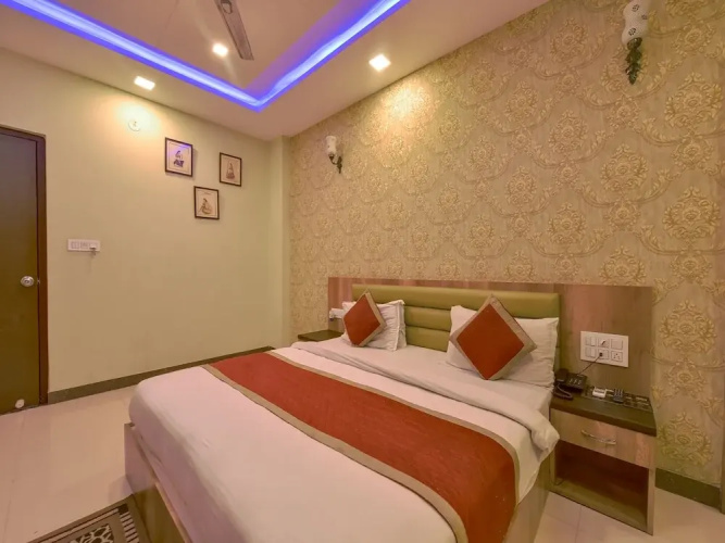 Hotel Golden Leaf