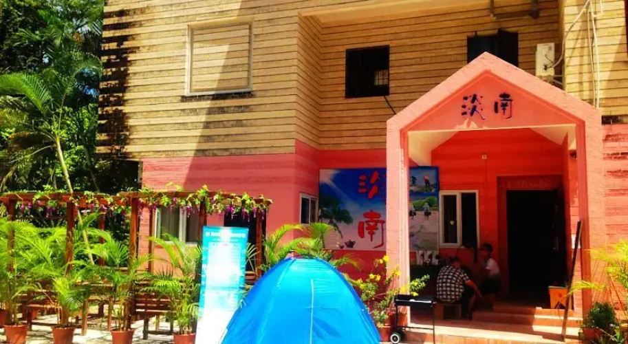 Sanya Dannan Youth Hostel