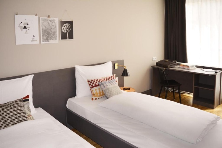 Bold Twin room