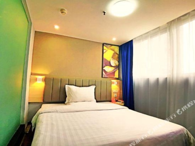 Economy room