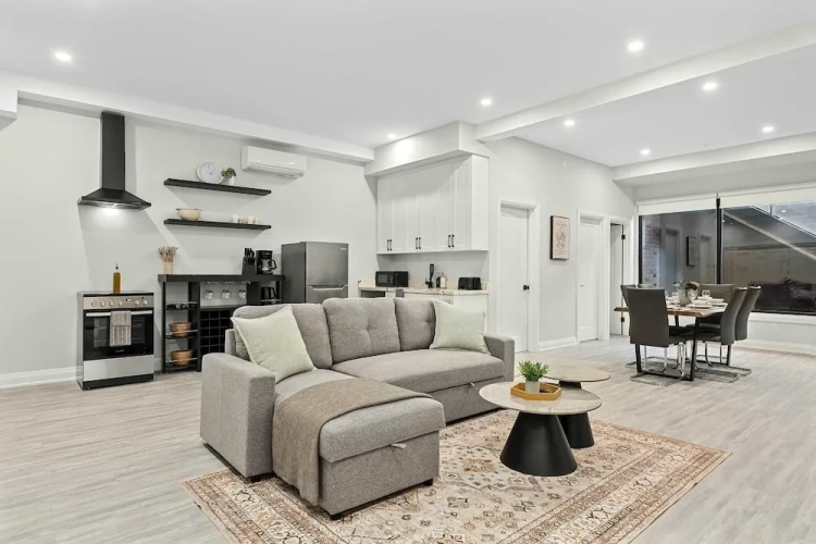 2 Bedrooms Studio