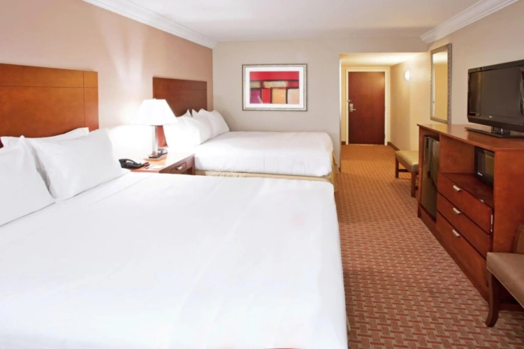 Quadruple Suite