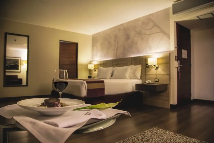 Suite with balcony