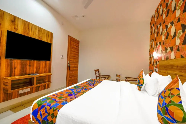Fabhotel Prime Victoria Regency