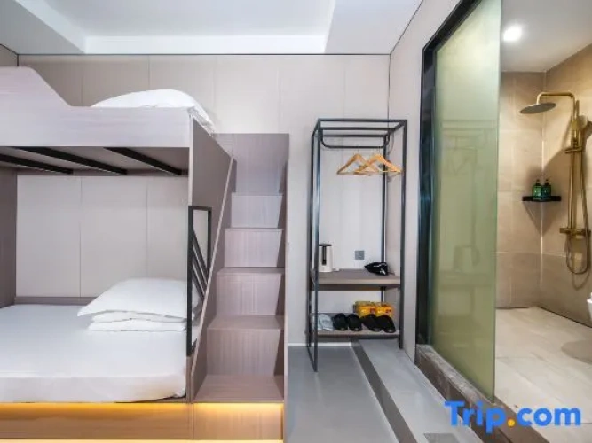 Privilege Quadruple room