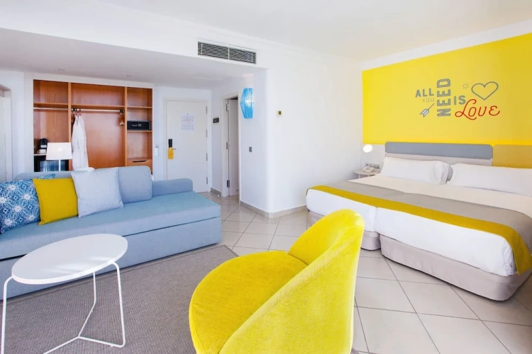 Standard Double room with balcony