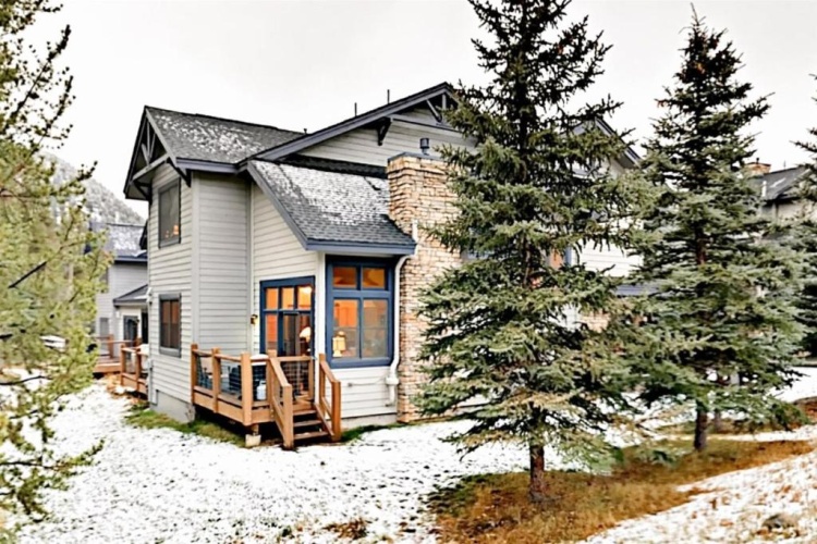 3 Bedrooms Cottage