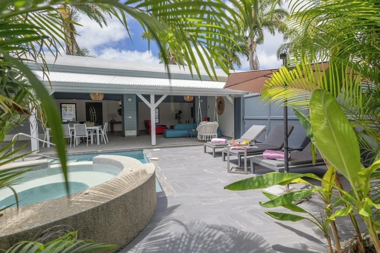 3 Bedrooms Deluxe Villa with pool view