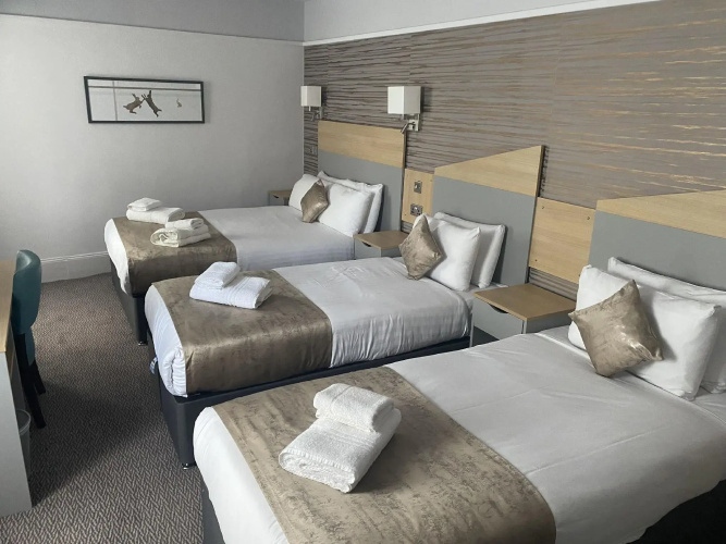 Caledonian Hotel