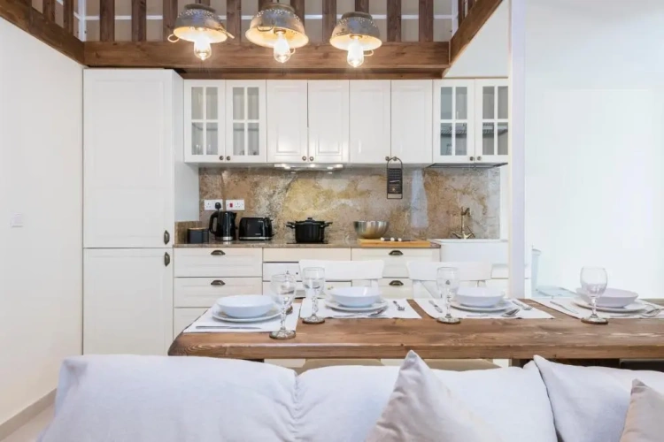 Standard Quadruple Duplex room