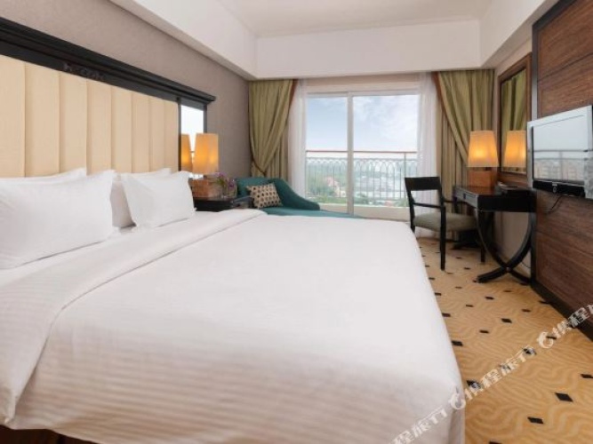 Mactan Ocean View Double Suite