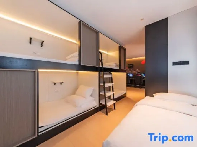Economy Quintuple room