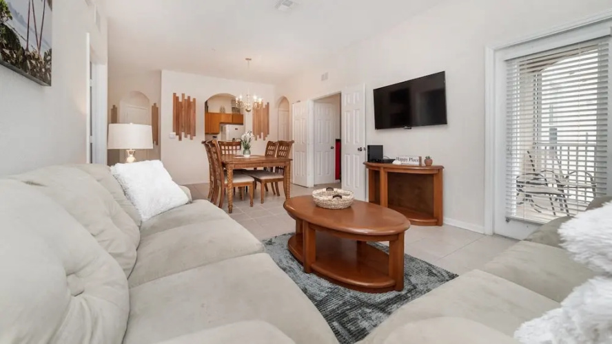 2774 Almaton Loop Unit 204