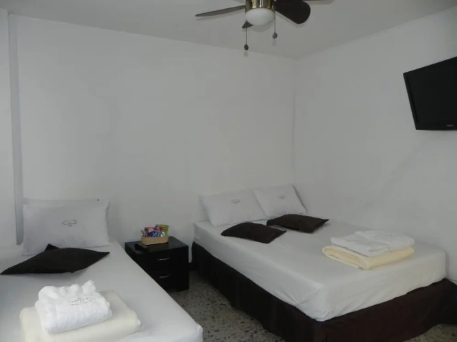 Standard Triple room