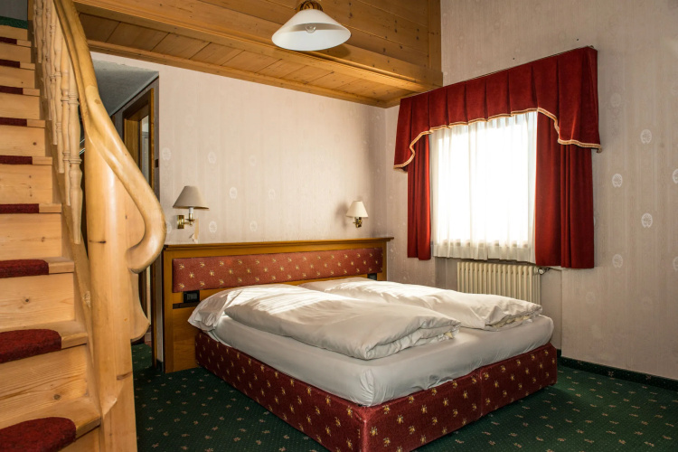 Alba Alpine Hotel