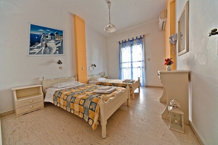 Apartment with inland or pool view