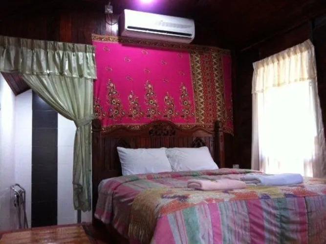 Double Cottage
