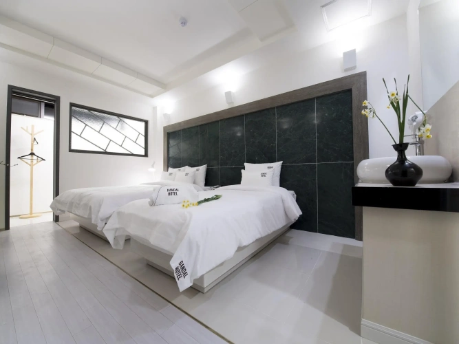 Standard Twin room