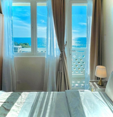2 Bedrooms Deluxe Suite with balcony and with ocean view