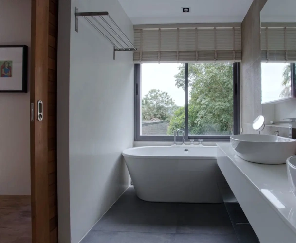 5 Bedrooms Luxury Villa with balcony