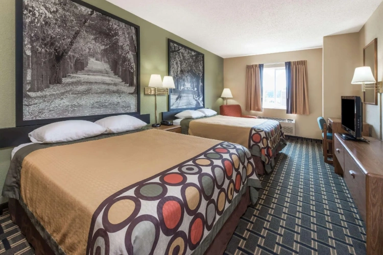 Standard Quadruple room